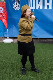 EOSR7086.jpg