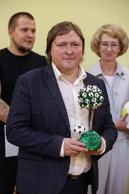YARN4110.jpg